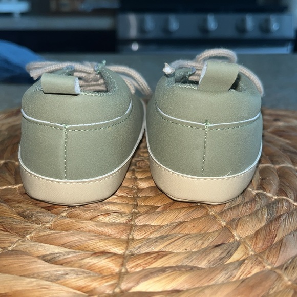 Carter's 9 to 12 months tie loafers shoes - Picture 6 of 7